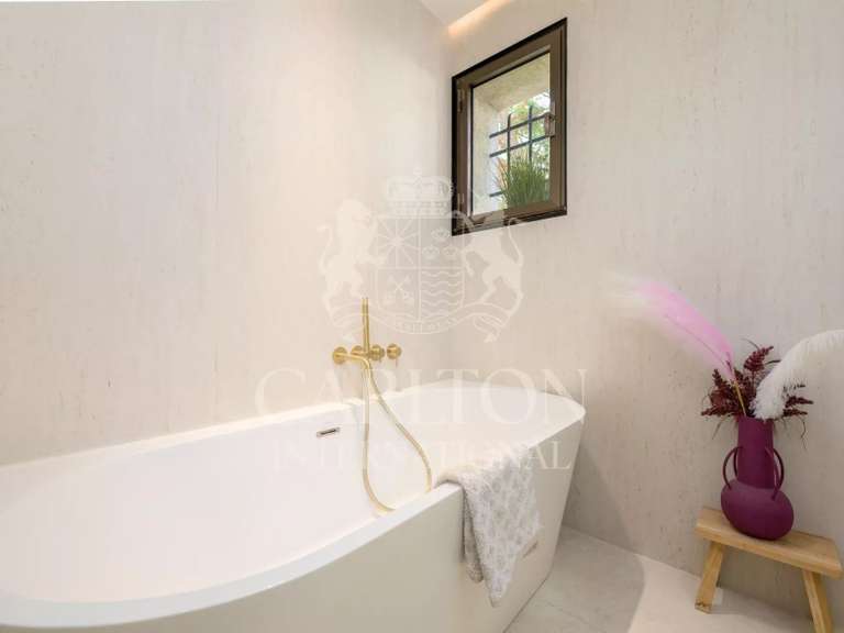 Appartement avec Vue sur mer Villeneuve-Loubet - 2 chambres - 117m²