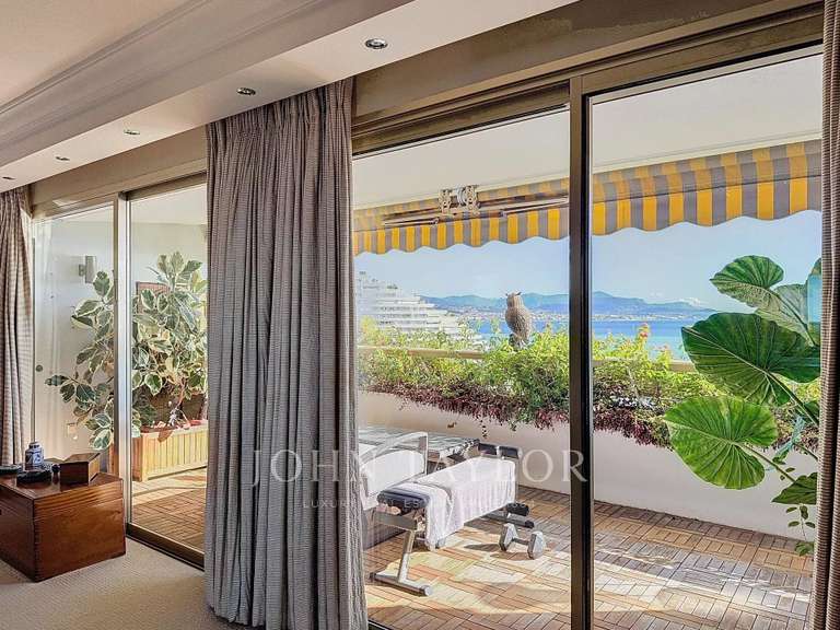 Apartment Villeneuve-Loubet - 4 bedrooms - 192m²