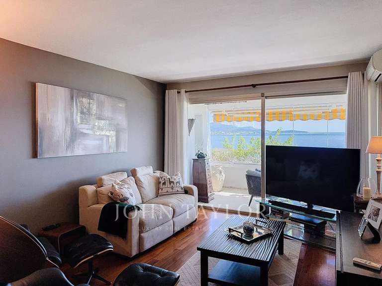 Apartment Villeneuve-Loubet - 4 bedrooms - 192m²