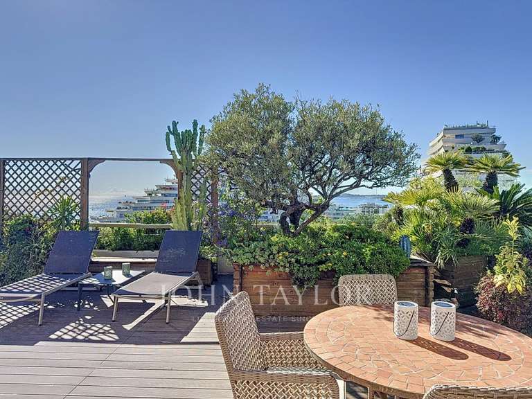 Apartment Villeneuve-Loubet - 4 bedrooms - 192m²