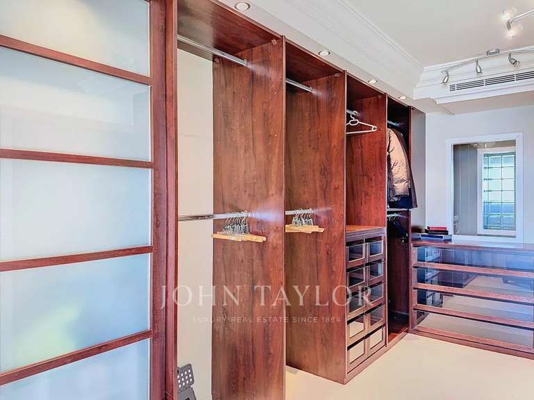 Apartment Villeneuve-Loubet - 4 bedrooms - 192m²