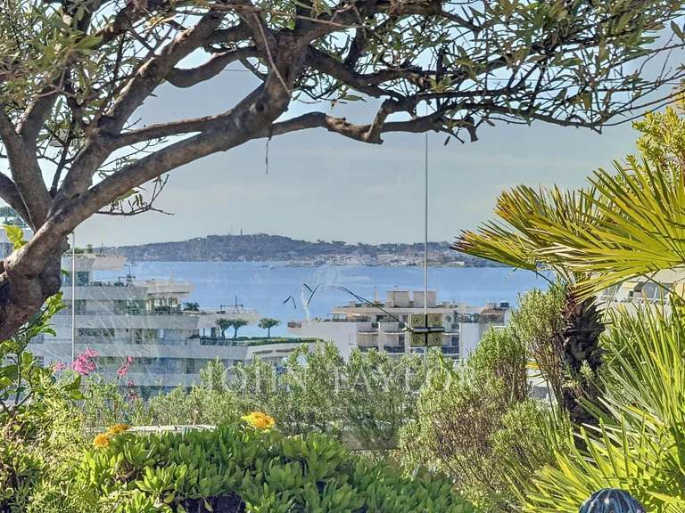 Apartment Villeneuve-Loubet - 4 bedrooms - 192m²