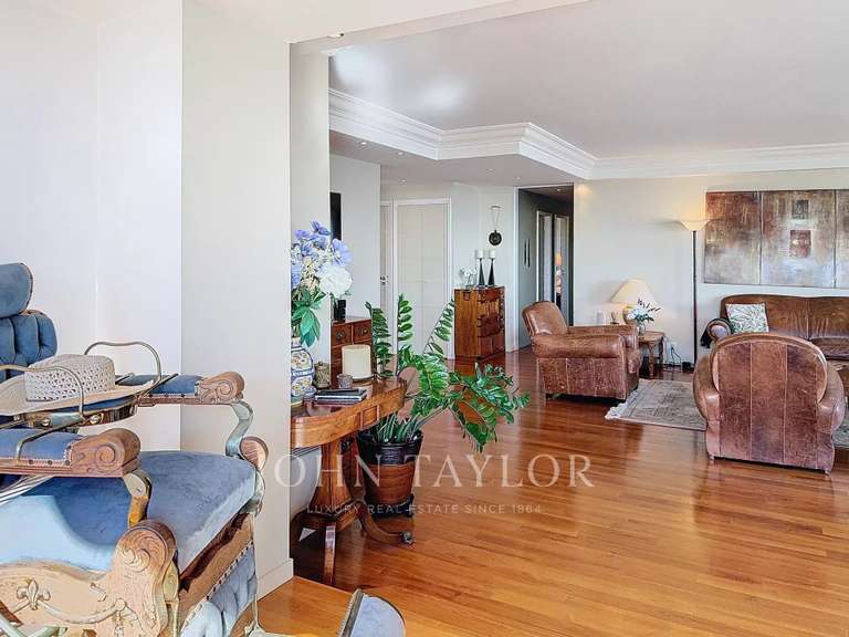 Apartment Villeneuve-Loubet - 4 bedrooms - 192m²