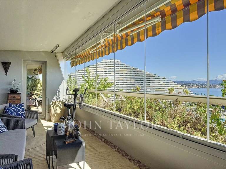 Apartment Villeneuve-Loubet - 4 bedrooms - 192m²