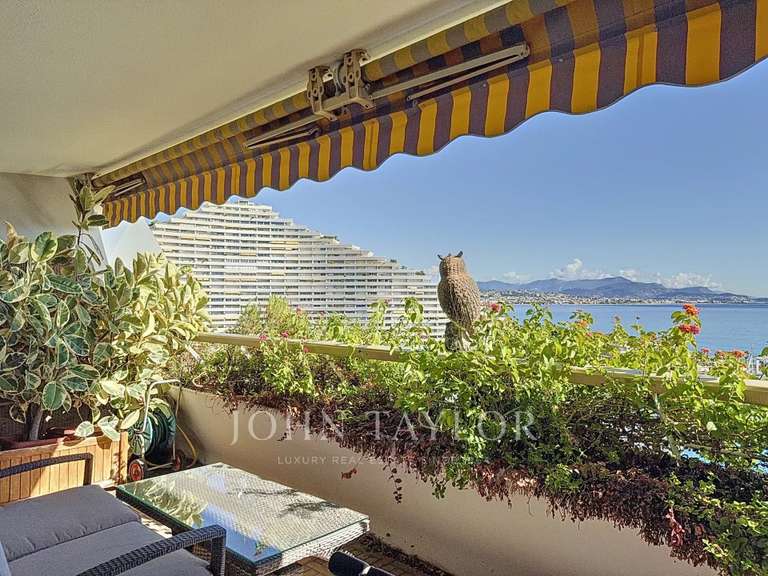 Apartment Villeneuve-Loubet - 4 bedrooms - 192m²