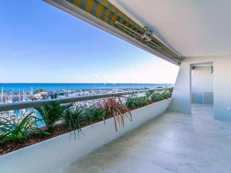 Apartment with Sea view Villeneuve-Loubet - 2 bedrooms - 90m²