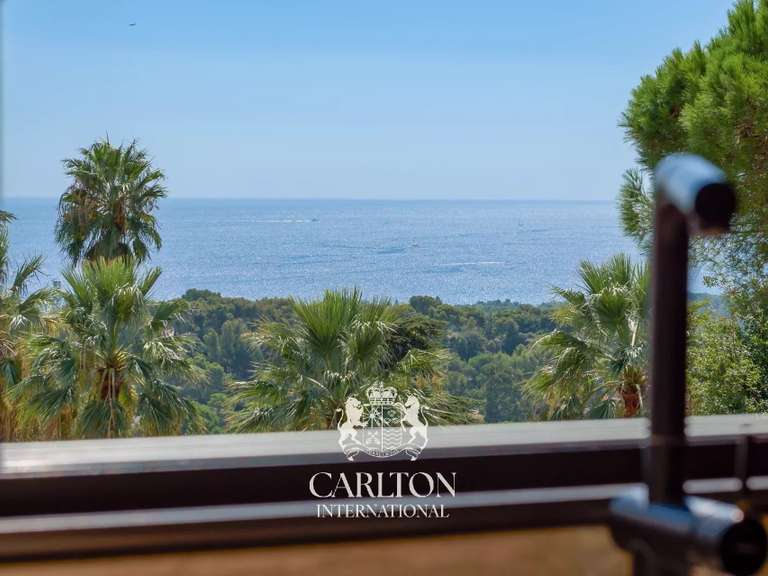 Apartment with Sea view Villeneuve-Loubet - 2 bedrooms - 117m²