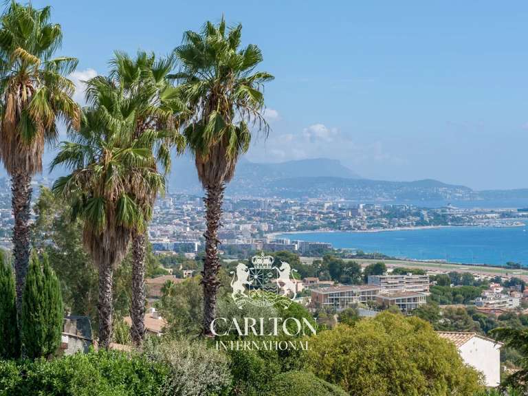 Appartement avec Vue sur mer Villeneuve-Loubet - 2 chambres - 117m²