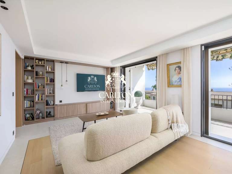 Apartment with Sea view Villeneuve-Loubet - 2 bedrooms - 117m²