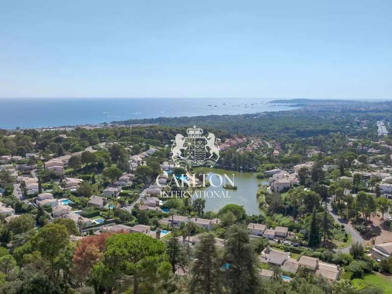 Appartement avec Vue sur mer Villeneuve-Loubet - 2 chambres - 117m²