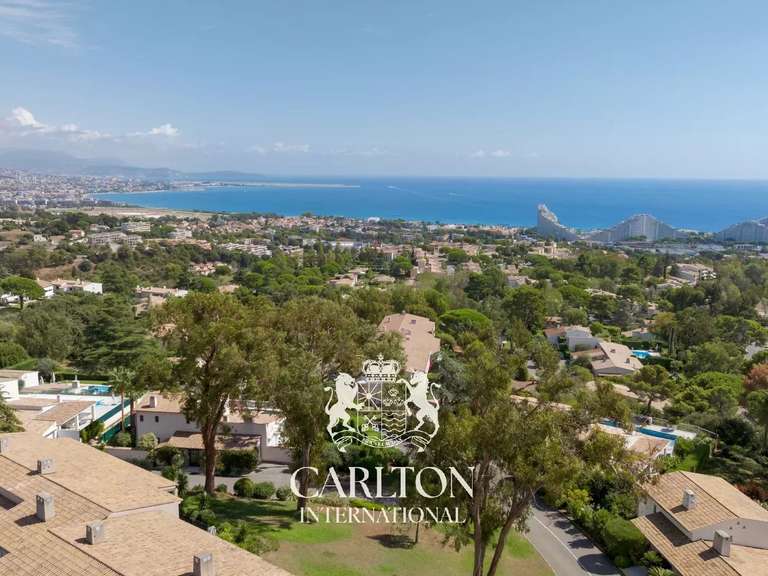 Appartement avec Vue sur mer Villeneuve-Loubet - 2 chambres - 117m²