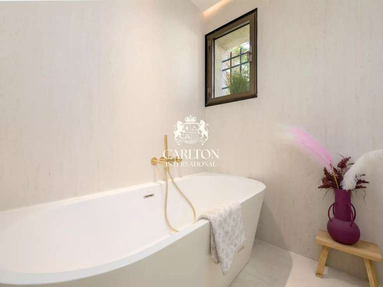 Appartement avec Vue sur mer Villeneuve-Loubet - 2 chambres - 117m²
