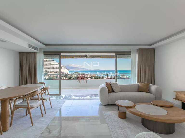 Appartement avec Vue sur mer Villeneuve-Loubet - 2 chambres - 90m²