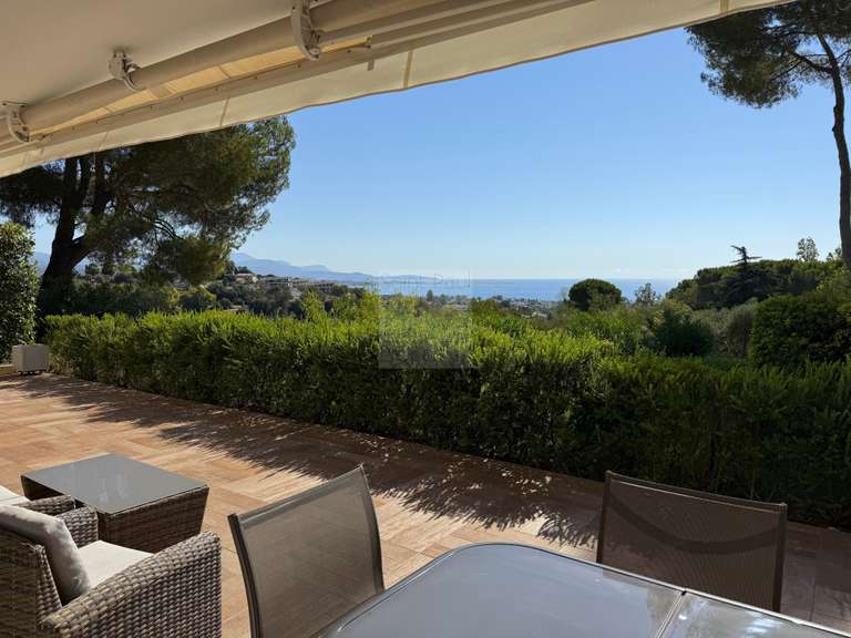 Appartement avec Vue sur mer Villeneuve-Loubet - 3 chambres - 101m²