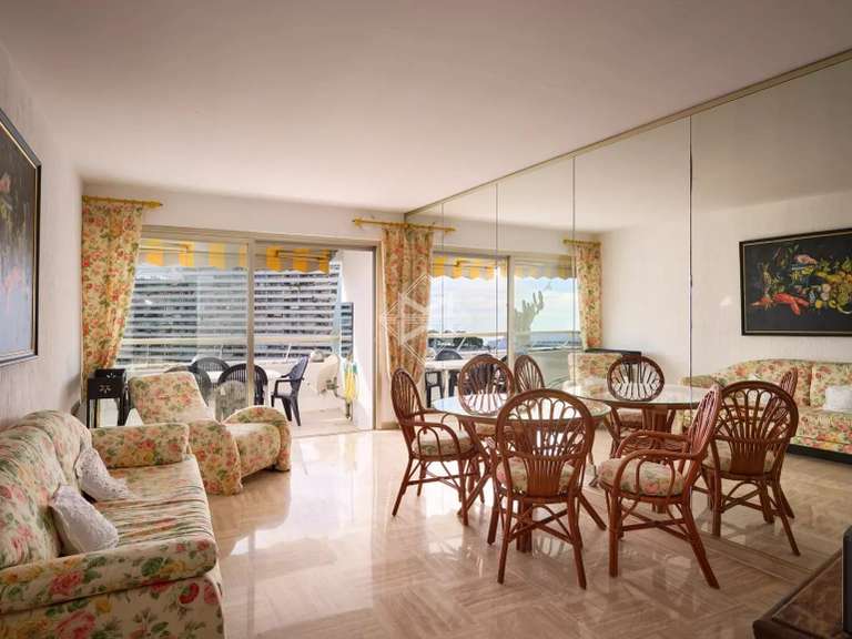 Appartement Villeneuve-Loubet - 1 chambre - 65m²