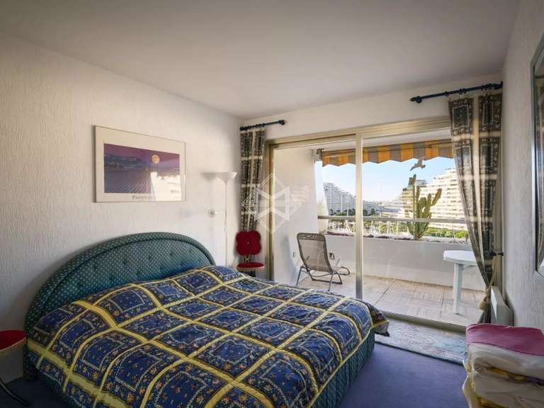 Appartement Villeneuve-Loubet - 1 chambre - 65m²