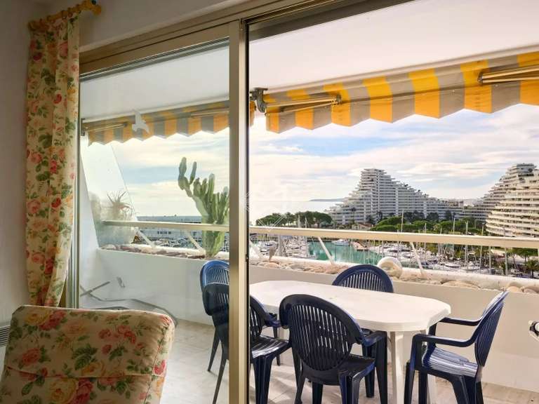 Appartement Villeneuve-Loubet - 1 chambre - 65m²