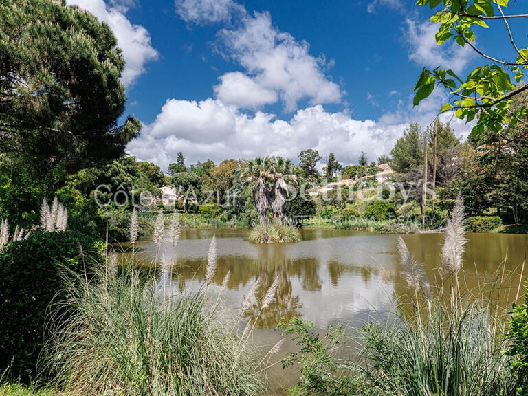 Maison Villeneuve-Loubet - 4 chambres - 133m²