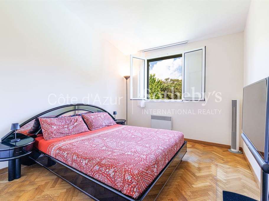 House Villeneuve-Loubet