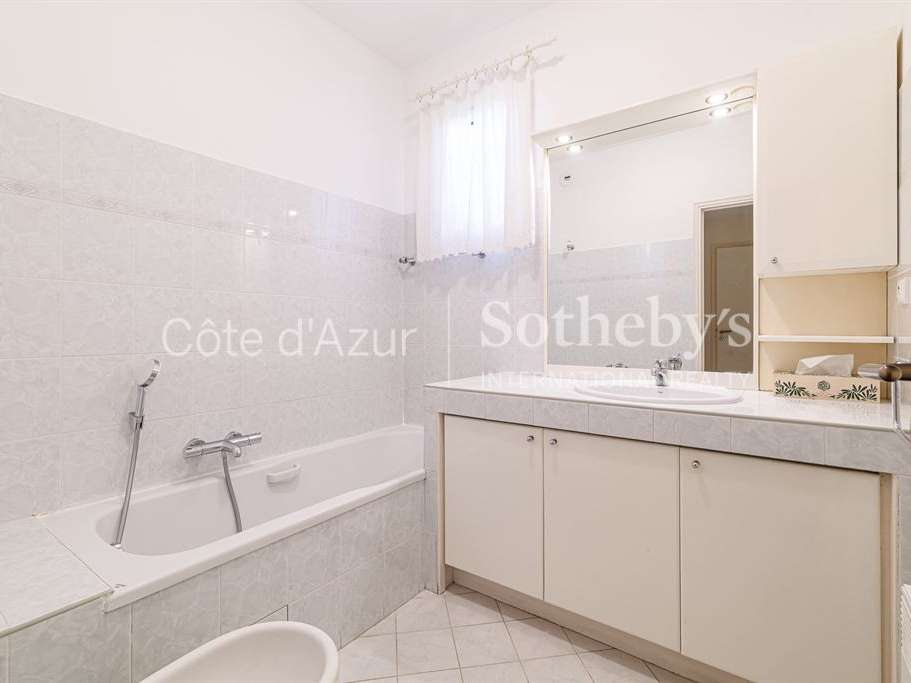 House Villeneuve-Loubet