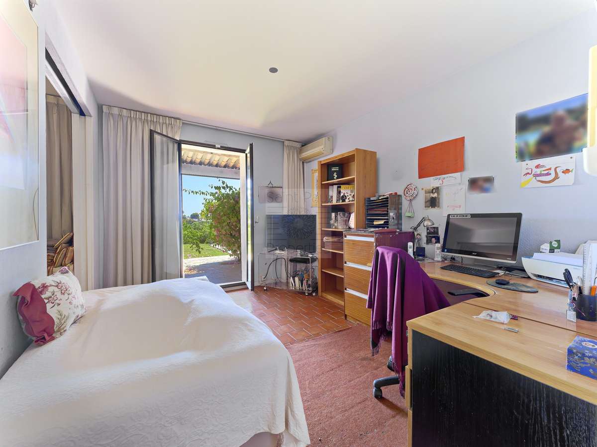 House Villeneuve-Loubet