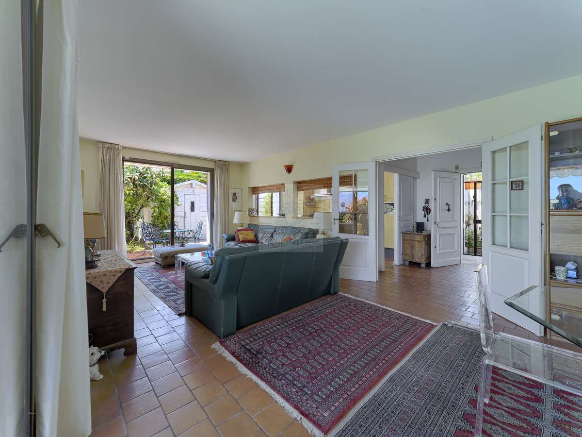 House Villeneuve-Loubet