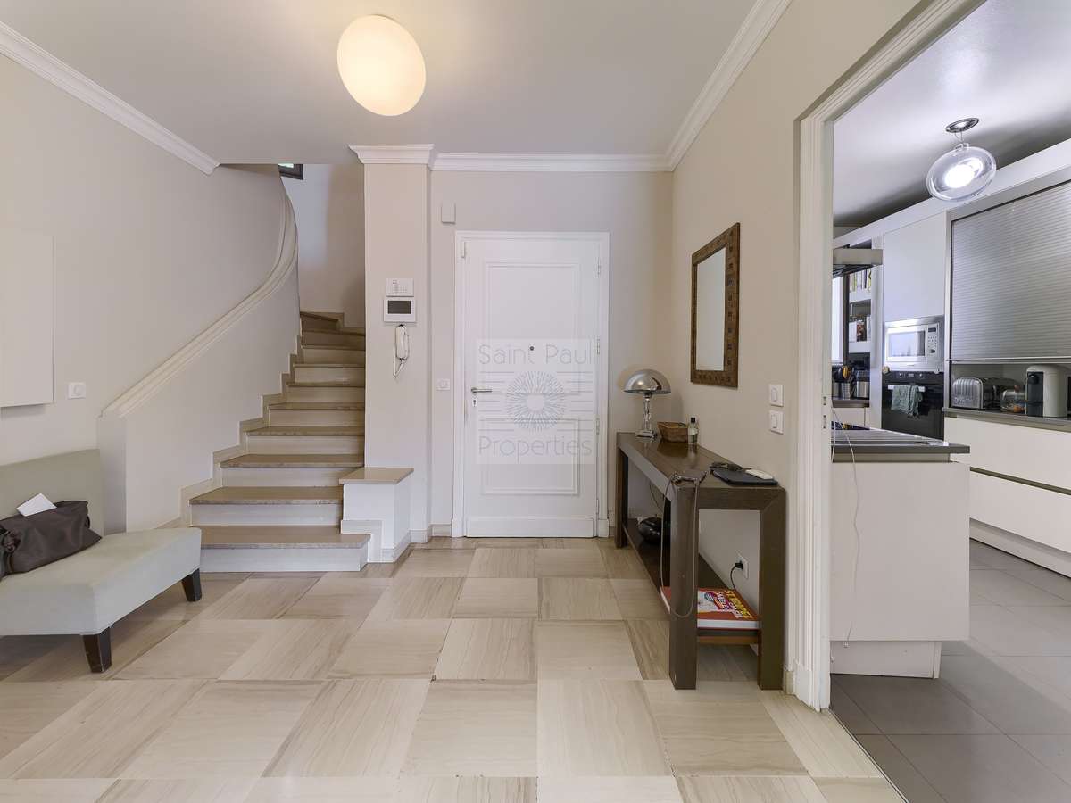 House Villeneuve-Loubet