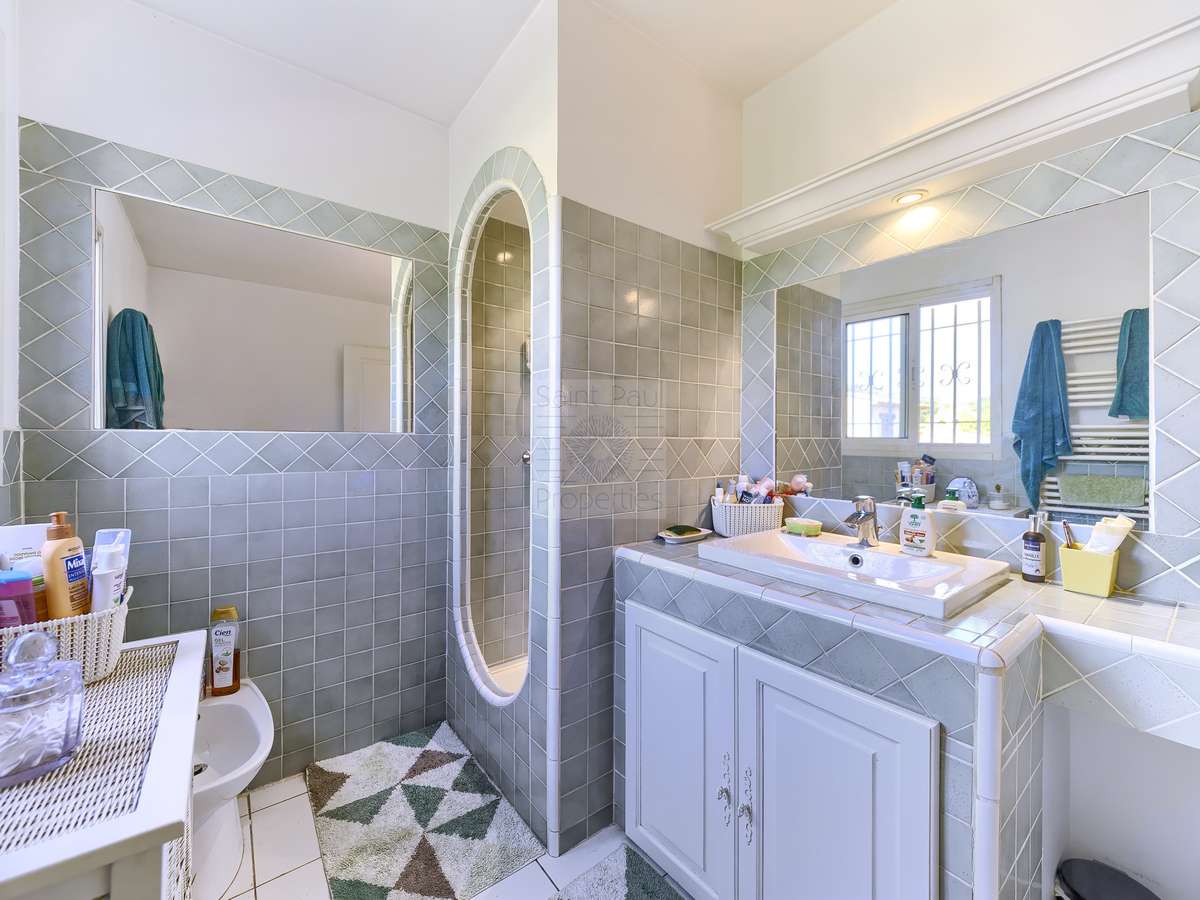 House Villeneuve-Loubet