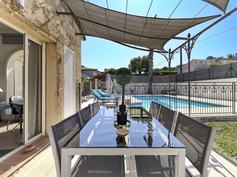 House Villeneuve-Loubet - 5 bedrooms - 180m²