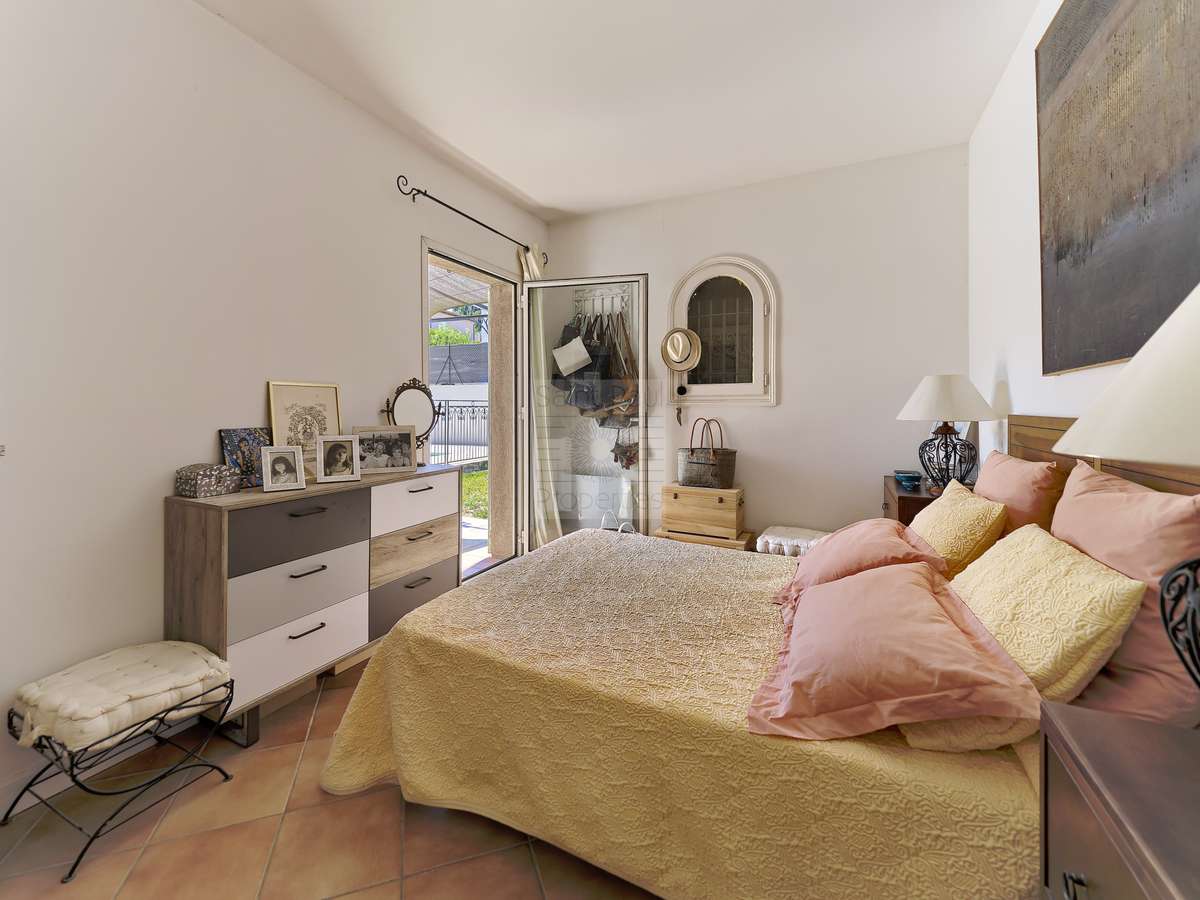 House Villeneuve-Loubet