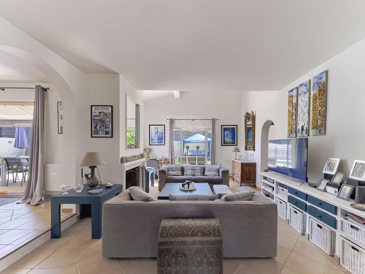 House Villeneuve-Loubet