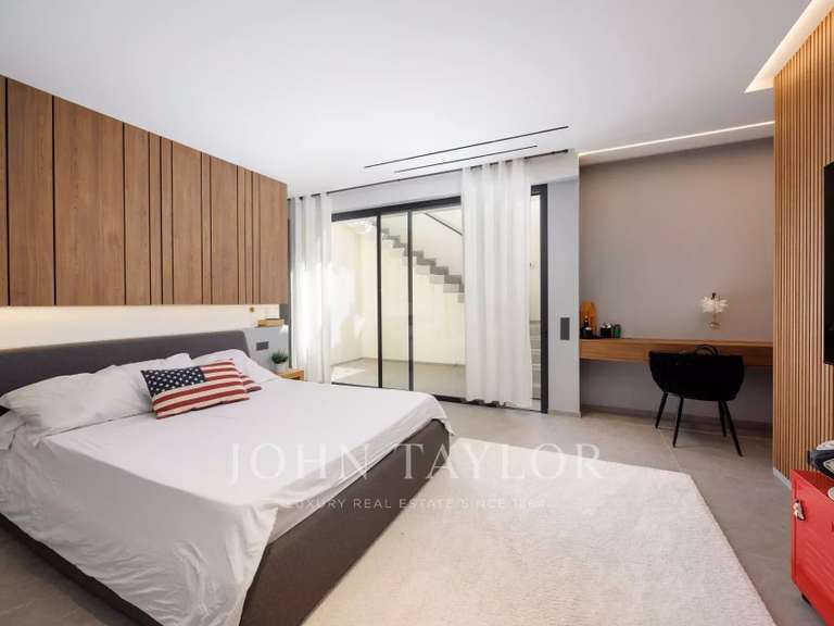 House Villeneuve-Loubet - 5 bedrooms - 397m²