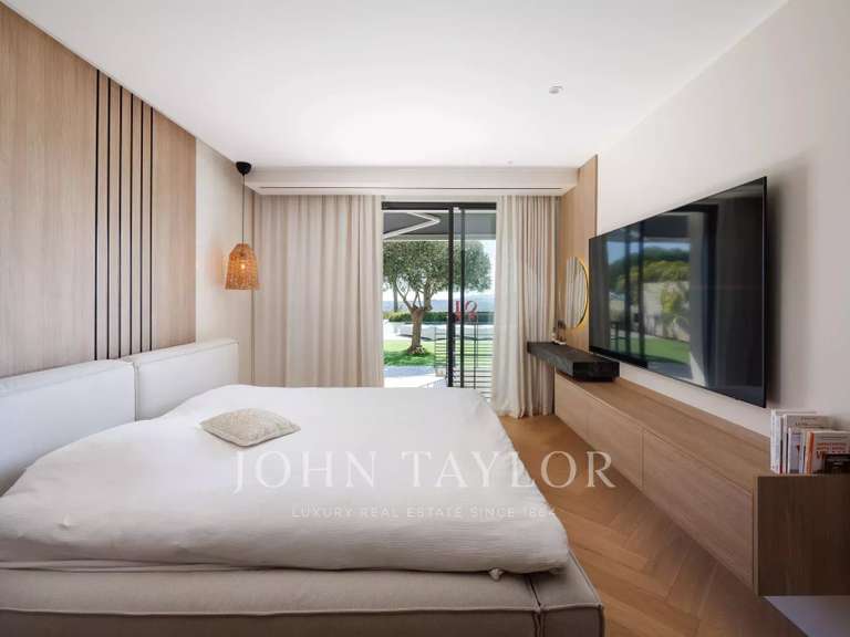 House Villeneuve-Loubet - 5 bedrooms - 397m²