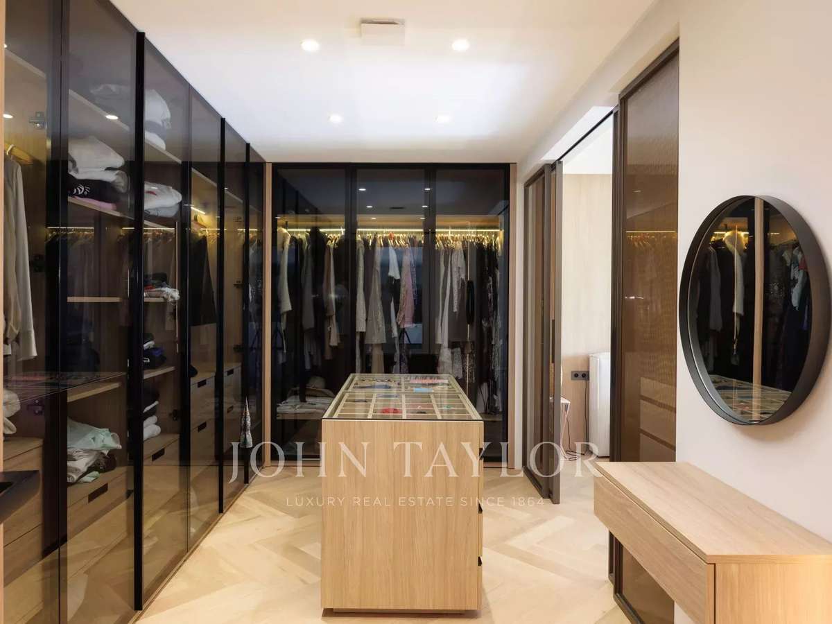 House Villeneuve-Loubet