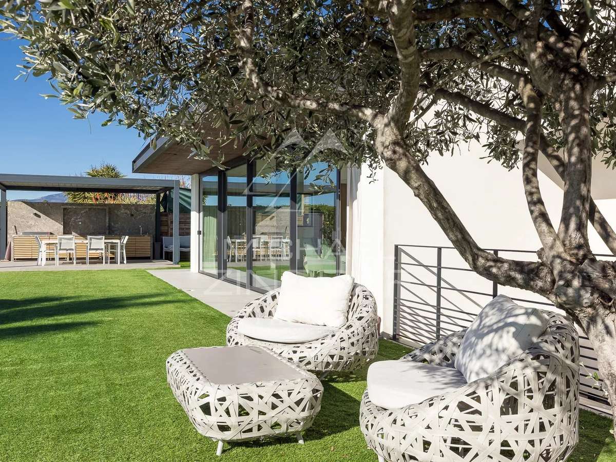 House Villeneuve-Loubet