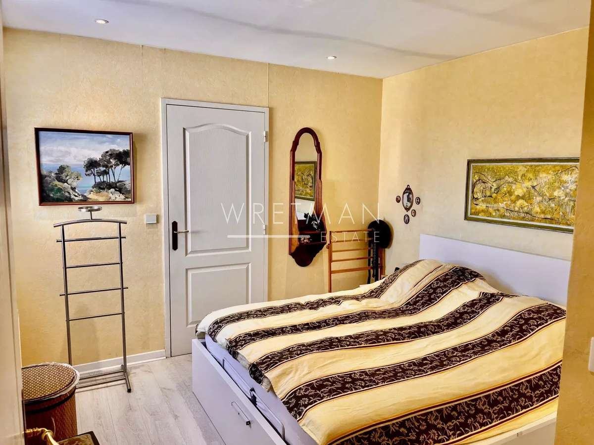 House Villeneuve-Loubet