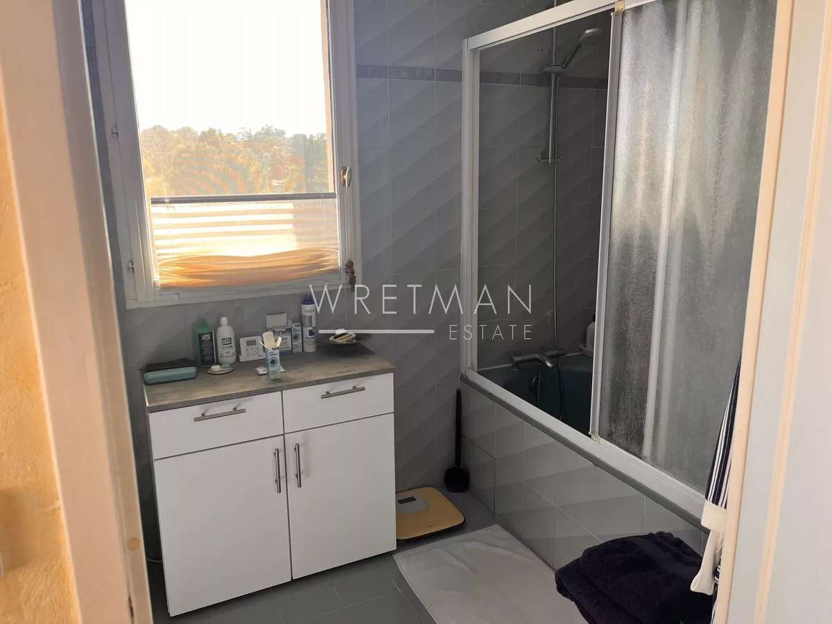 House Villeneuve-Loubet