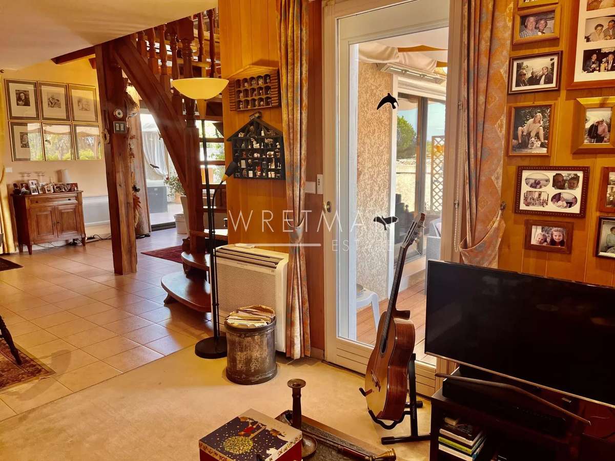 House Villeneuve-Loubet