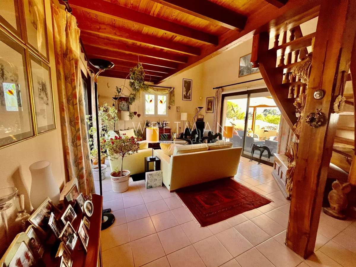 House Villeneuve-Loubet