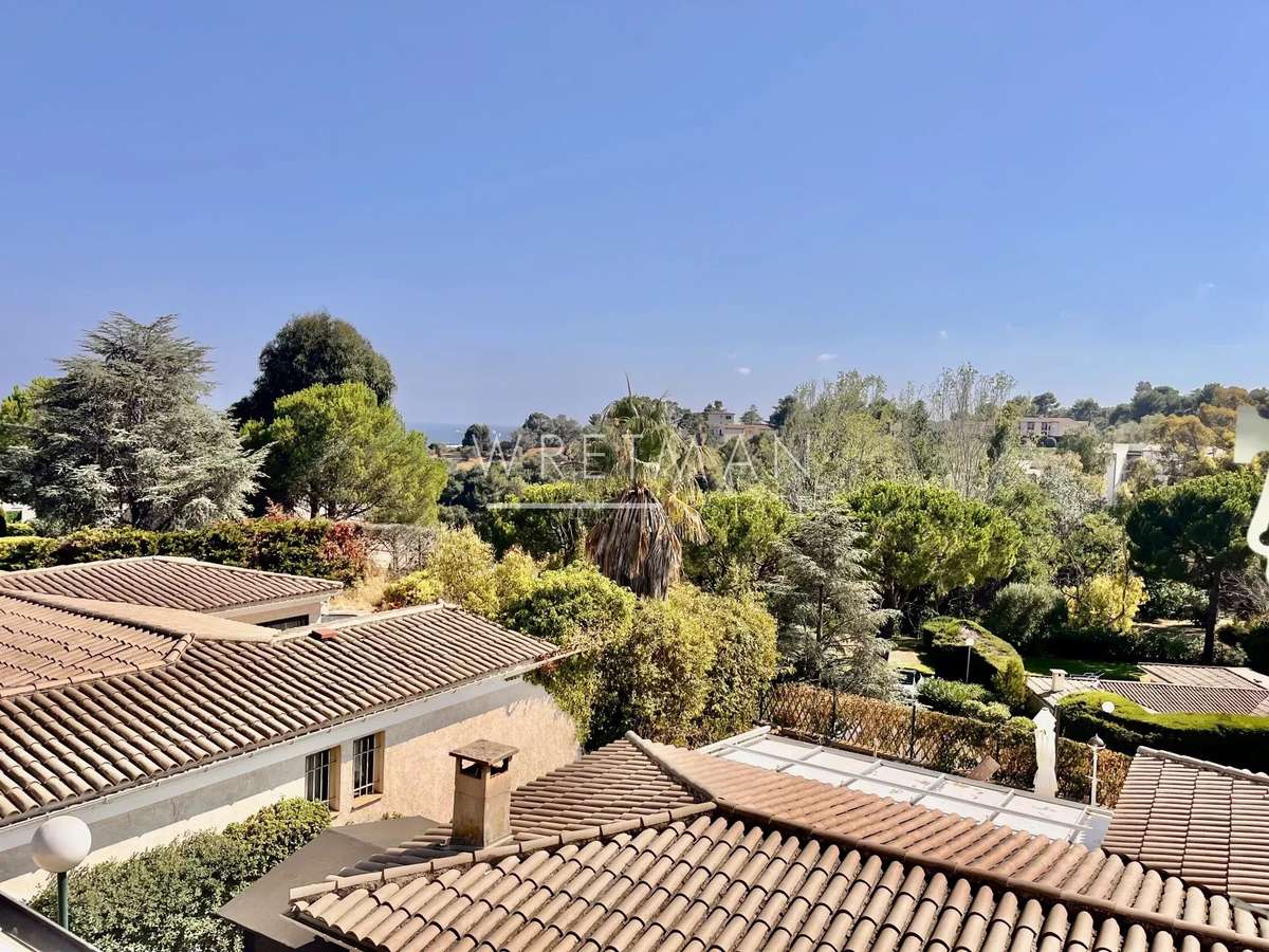 House Villeneuve-Loubet