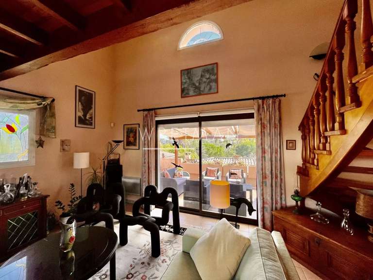 House Villeneuve-Loubet - 2 bedrooms - 121m²