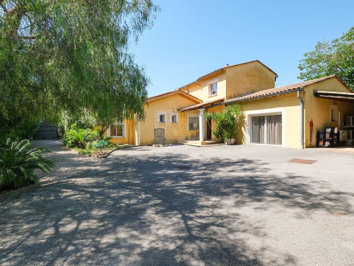 Maison Villeneuve-Loubet
