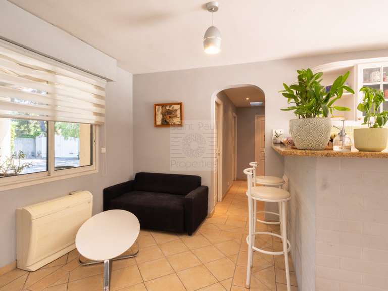 Maison Villeneuve-Loubet - 4 chambres - 150m²