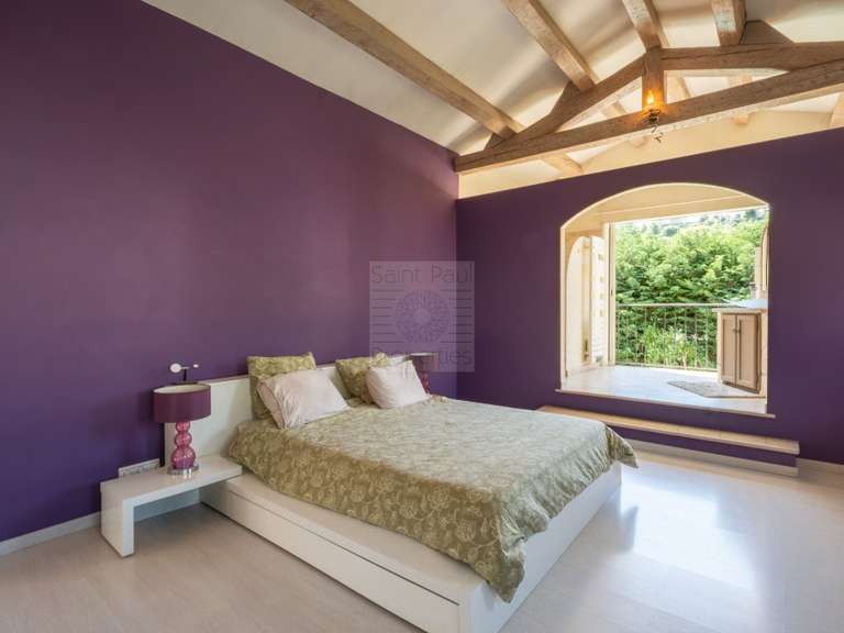 Maison Villeneuve-Loubet - 4 chambres - 150m²
