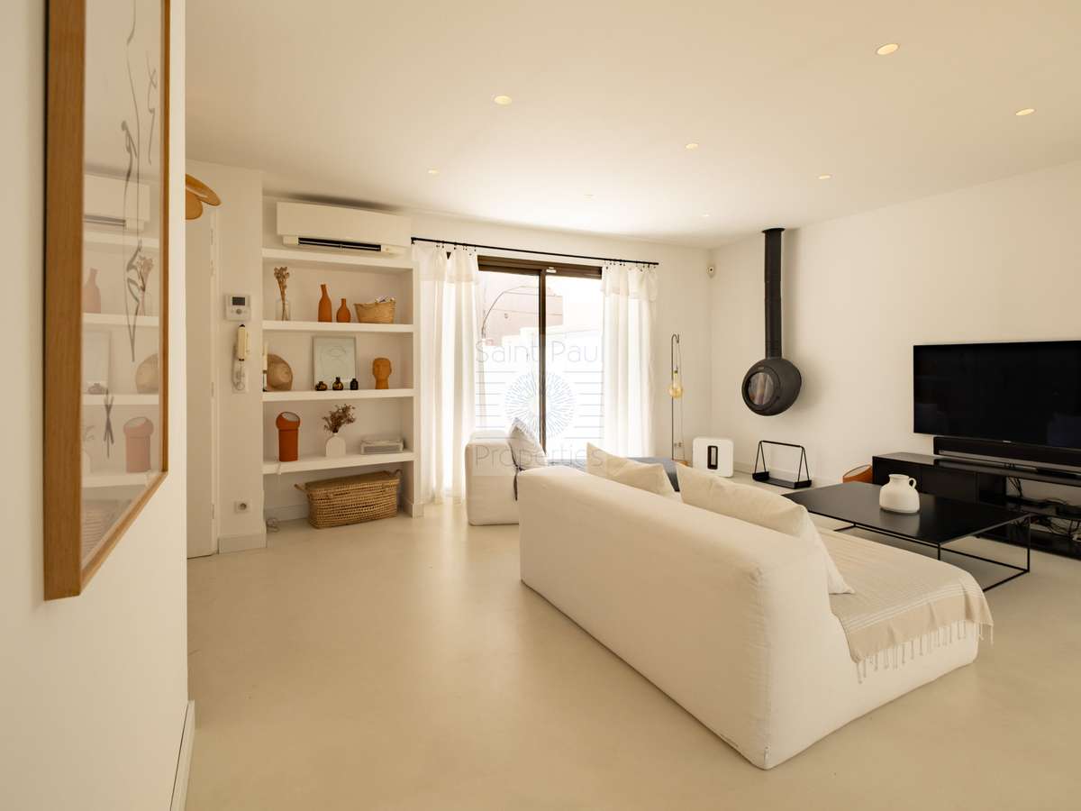 House Villeneuve-Loubet