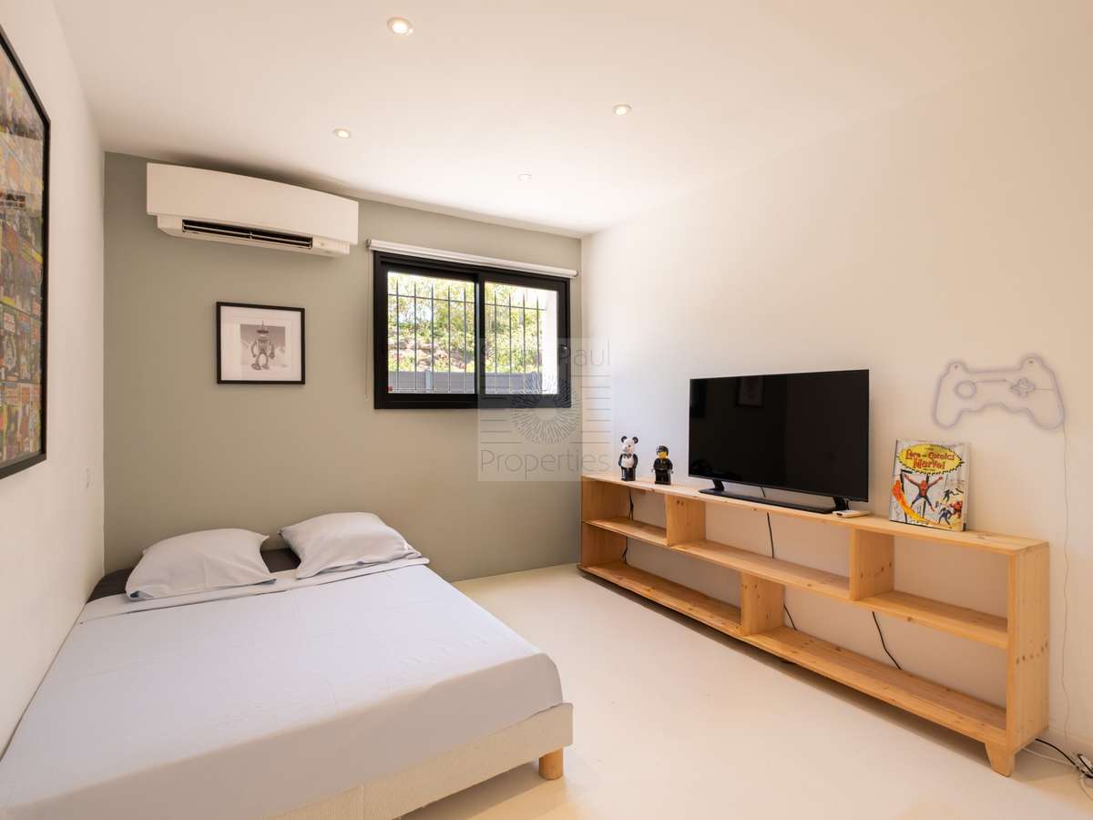 House Villeneuve-Loubet