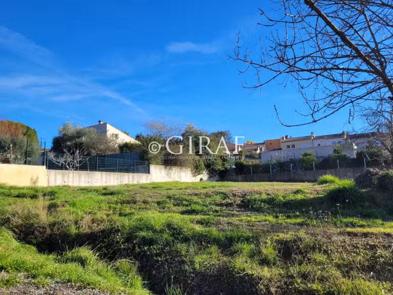 Terrain Villeneuve-Loubet - 1050m²