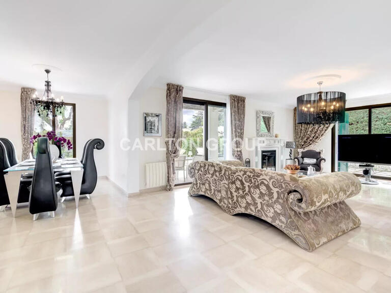 Sale Villa with Sea view Villeneuve-Loubet - 4 bedrooms