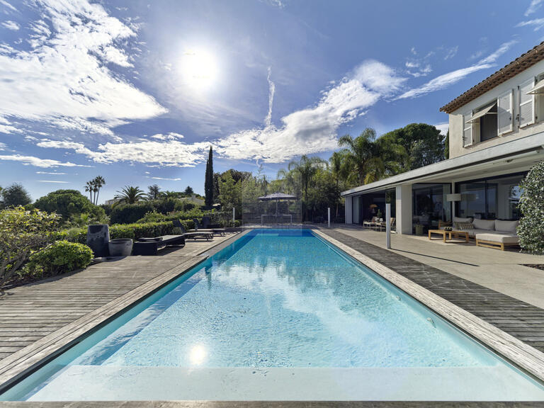 Villa Villeneuve-Loubet - 4 chambres - 266m²