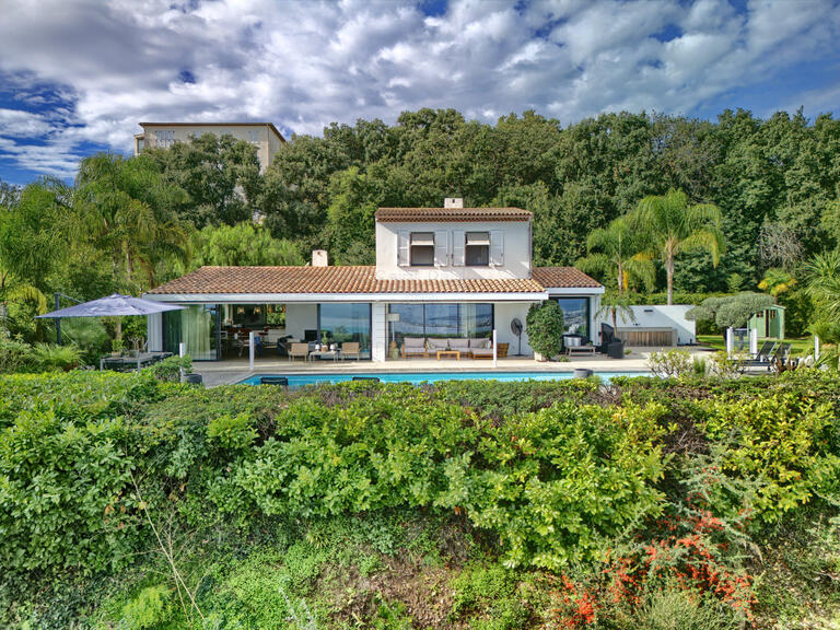Villa Villeneuve-Loubet - 4 chambres - 266m²